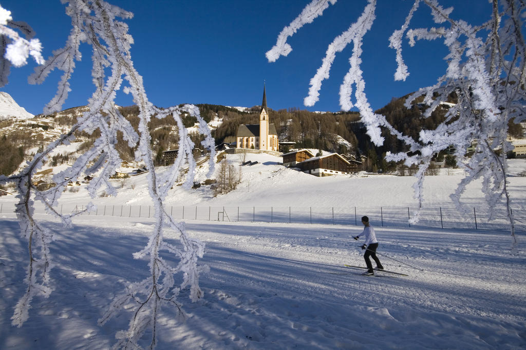 Landhaus Alpenrose - Feriendomizile Pichler هيليغنبلت المظهر الخارجي الصورة